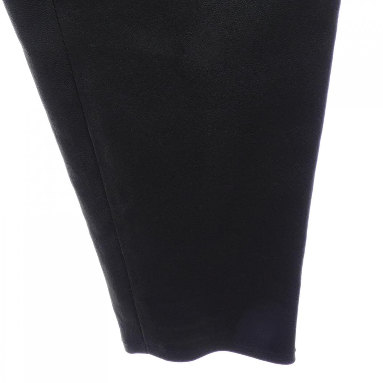 ルイヴィトン LOUIS VUITTON F5LP01KYO パンツ