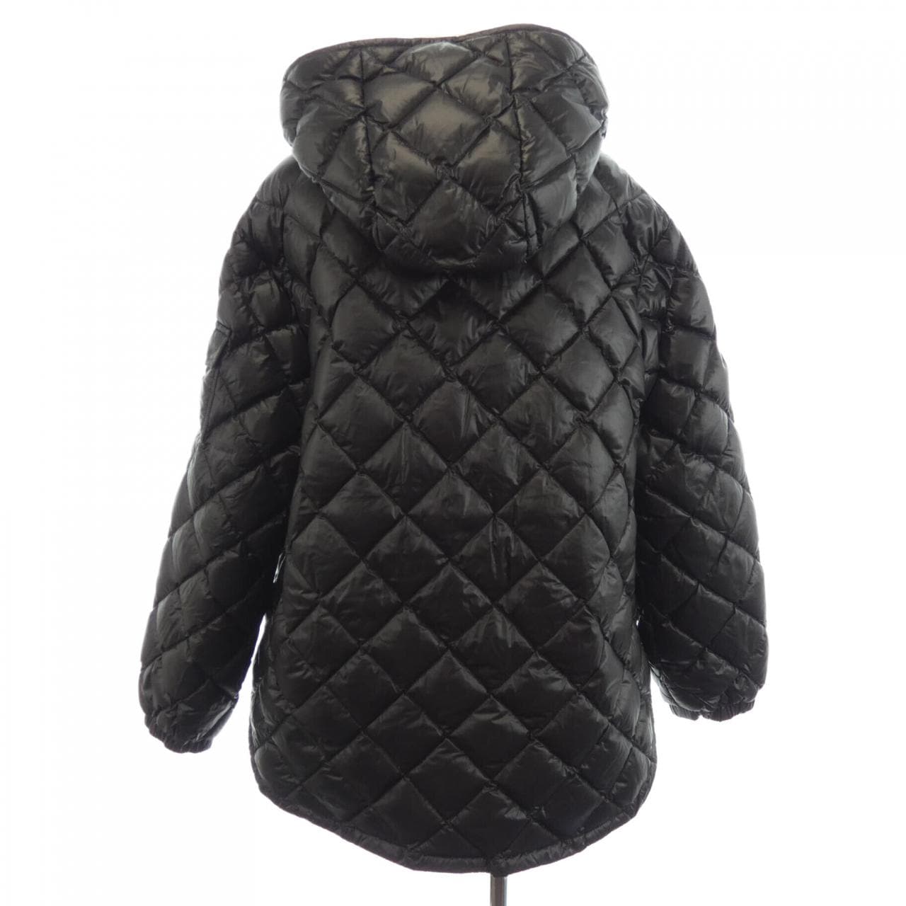 モンクレール MONCLER 20932F00013 ダウンジャケット