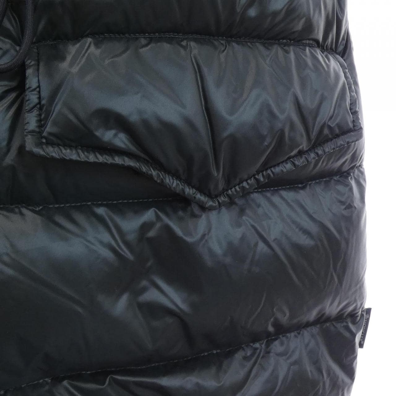モンクレール MONCLER BEAUMESNIL ダウンベスト