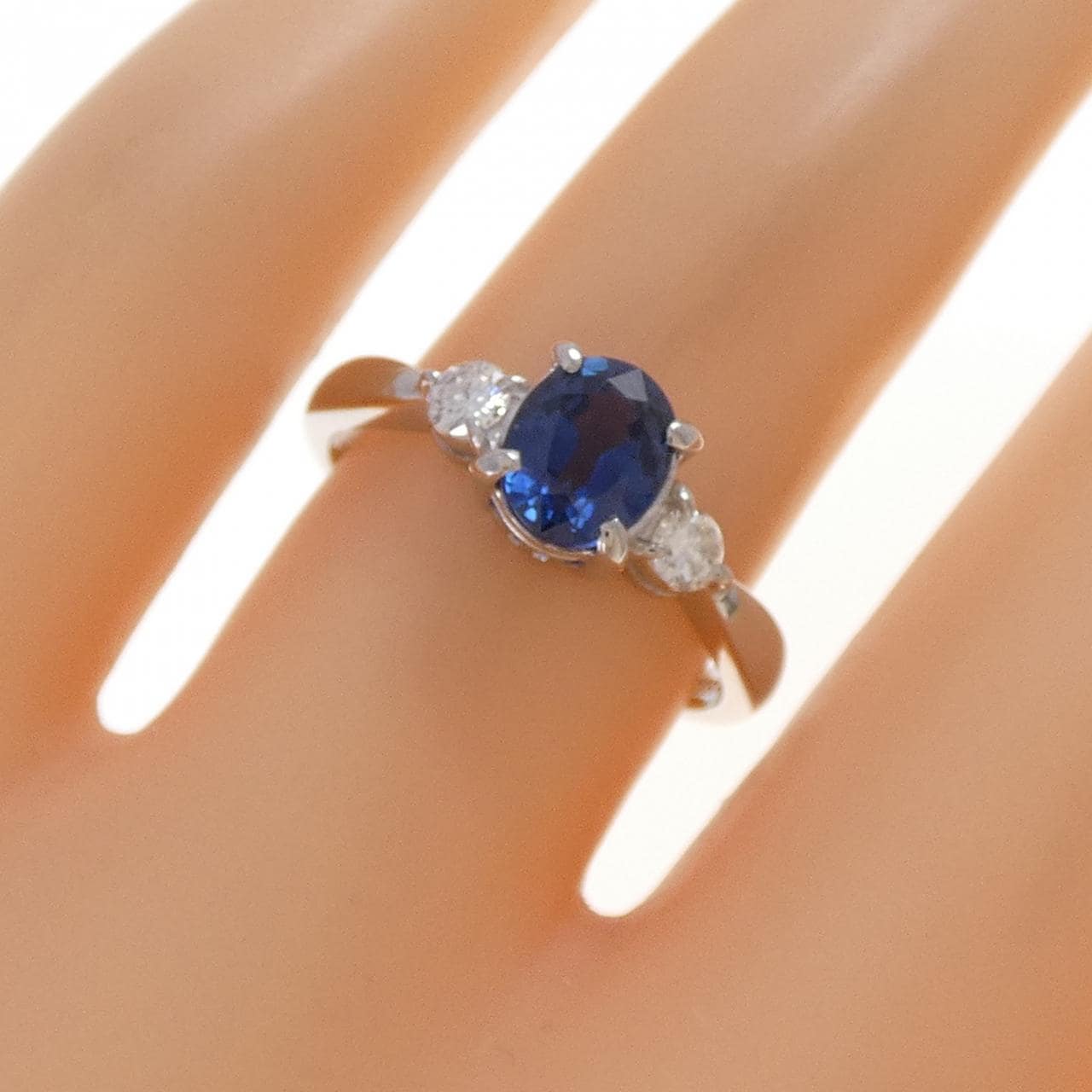 PT900 サファイヤ リング 1.08CT