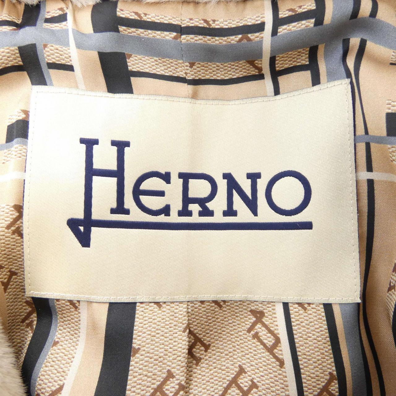 ヘルノ Herno コート