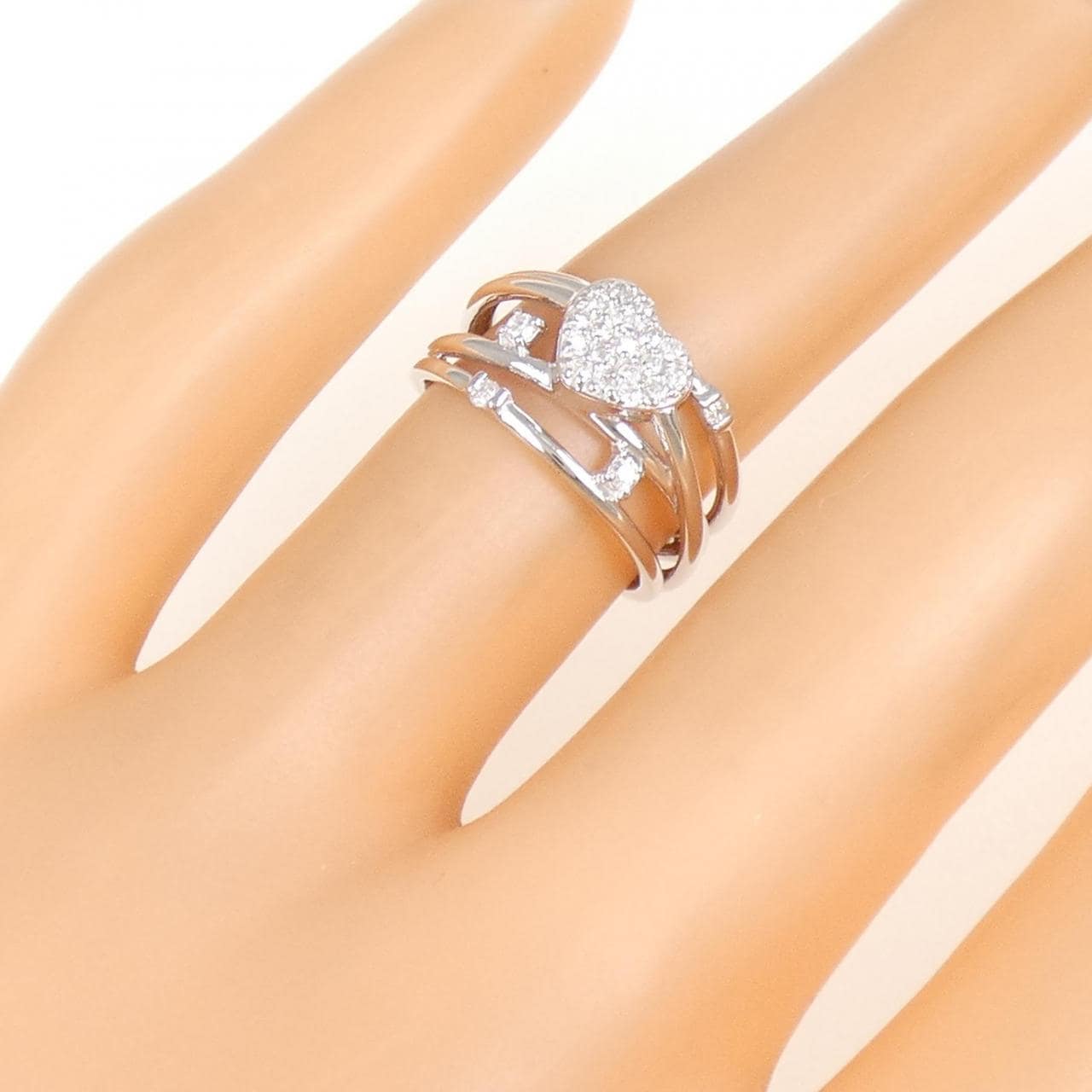 K14WG ハート ダイヤモンド リング 0.19CT