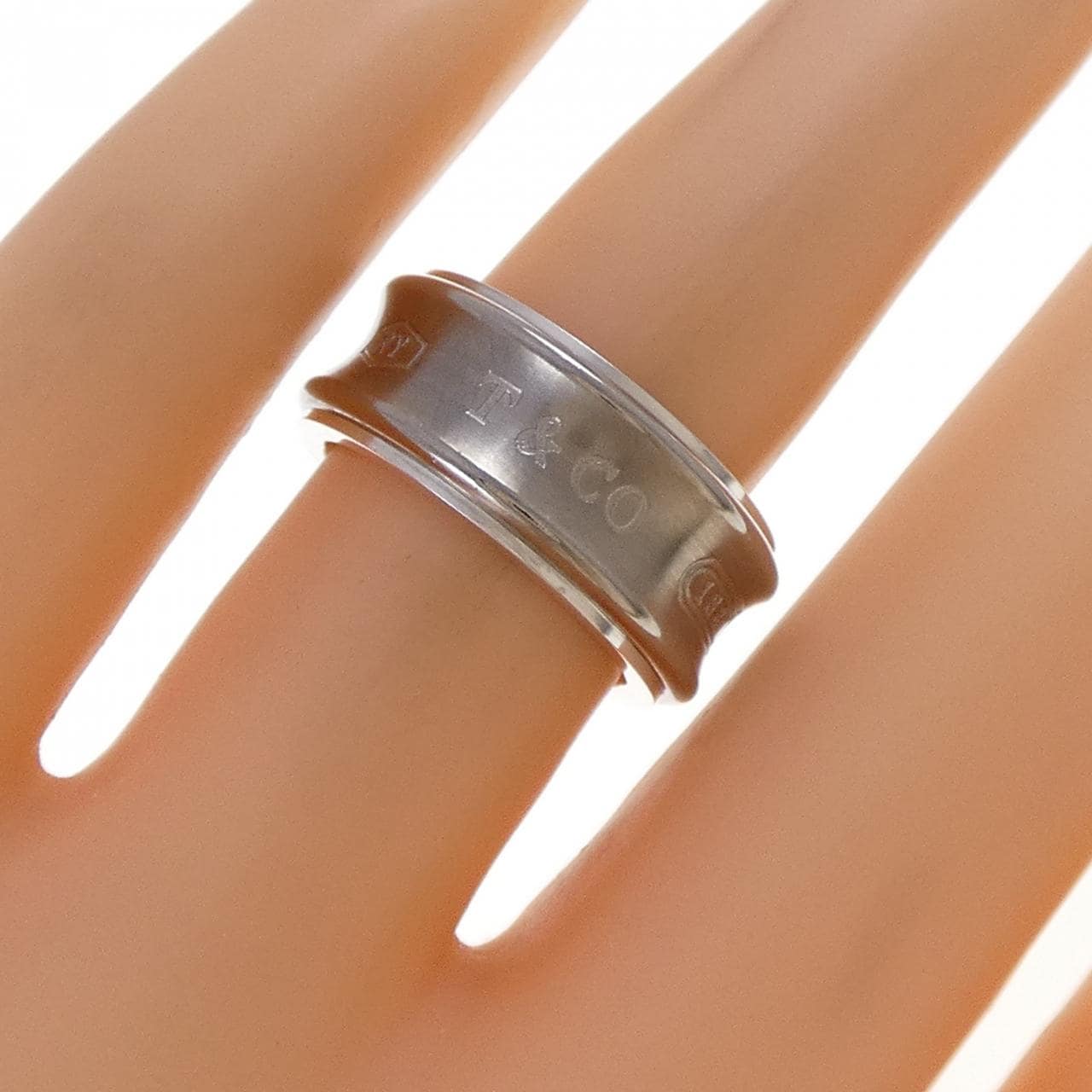 ティファニー 1837 ギャラクシーグレーチタン リング