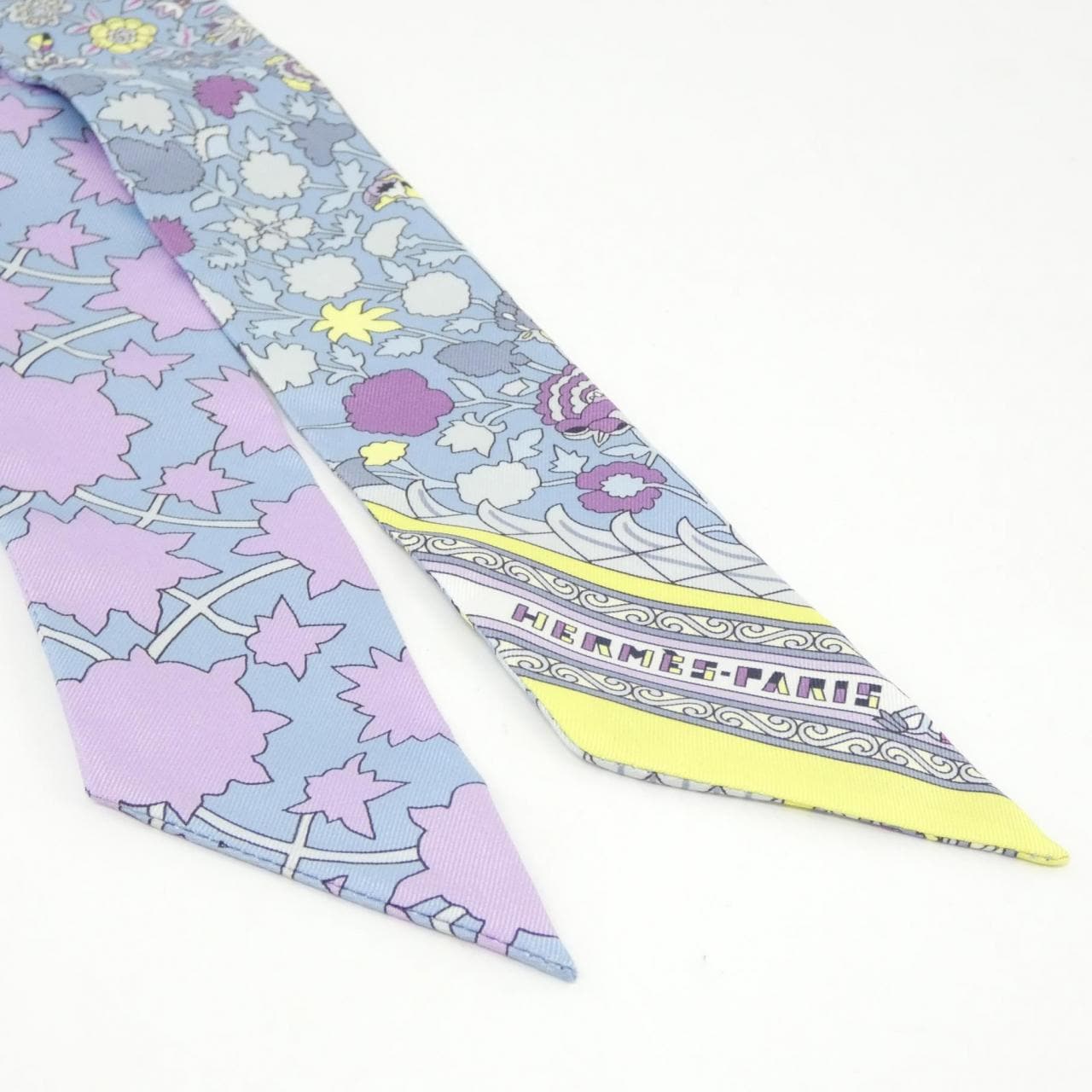 エルメス TAPIS PERSANS ツイリー 062883S スカーフ