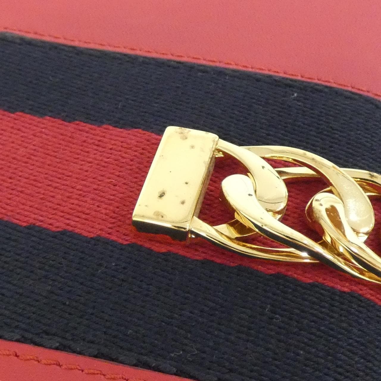 グッチ SYLVIE 494646 CWLSG ショルダーバッグ