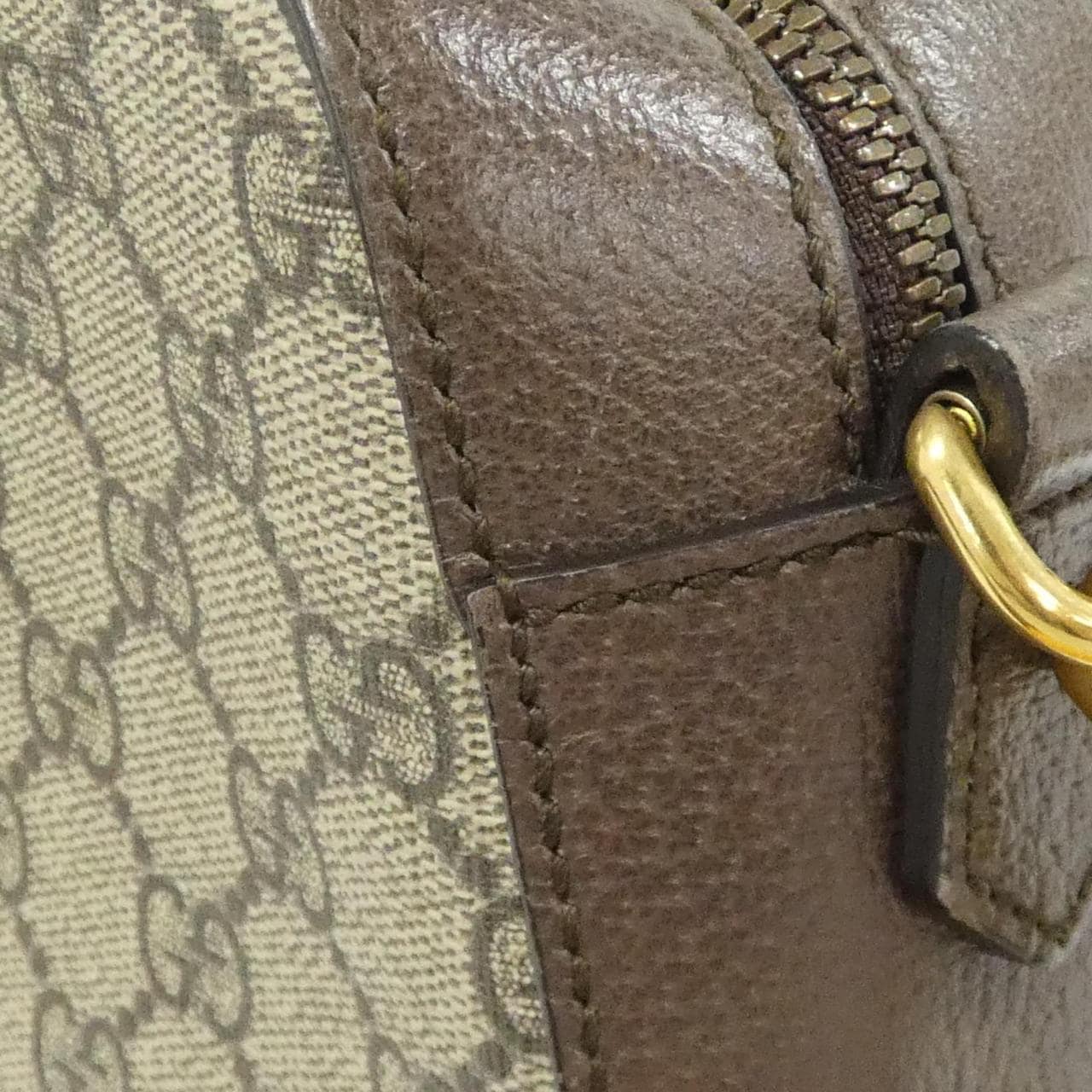 グッチ NEO VINTAGE 476466 K9GVT ショルダーバッグ