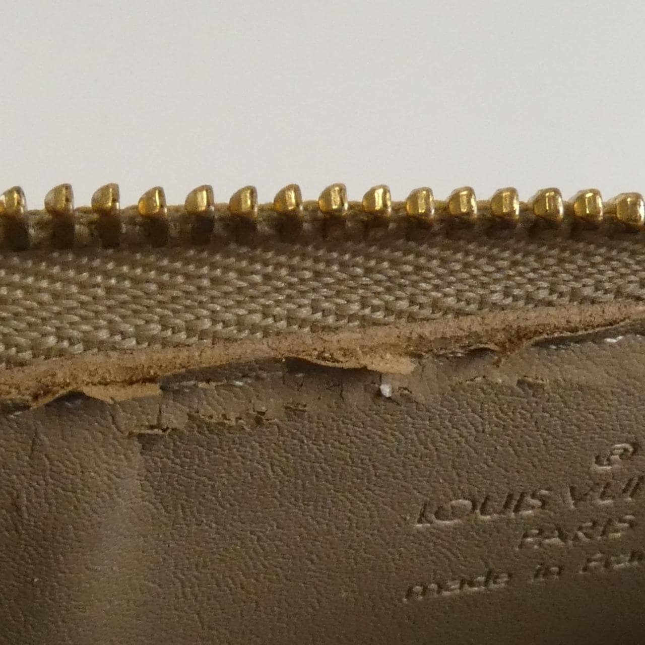 ルイヴィトン ヴェルニ(フラワー) フラワー レキシントン M92246 アクセサリーポーチ