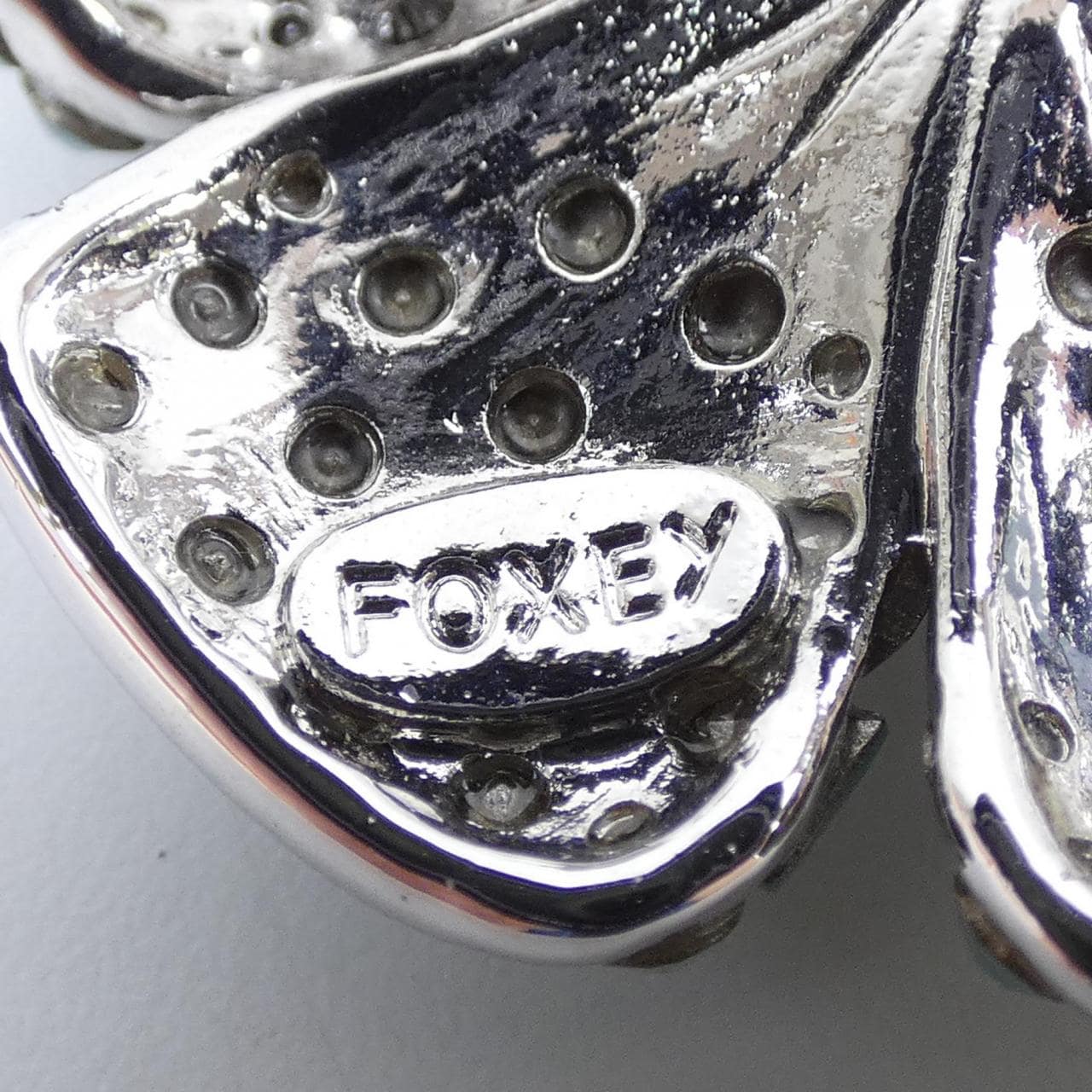 フォクシー FOXEY FLEUR 26645 ブローチ