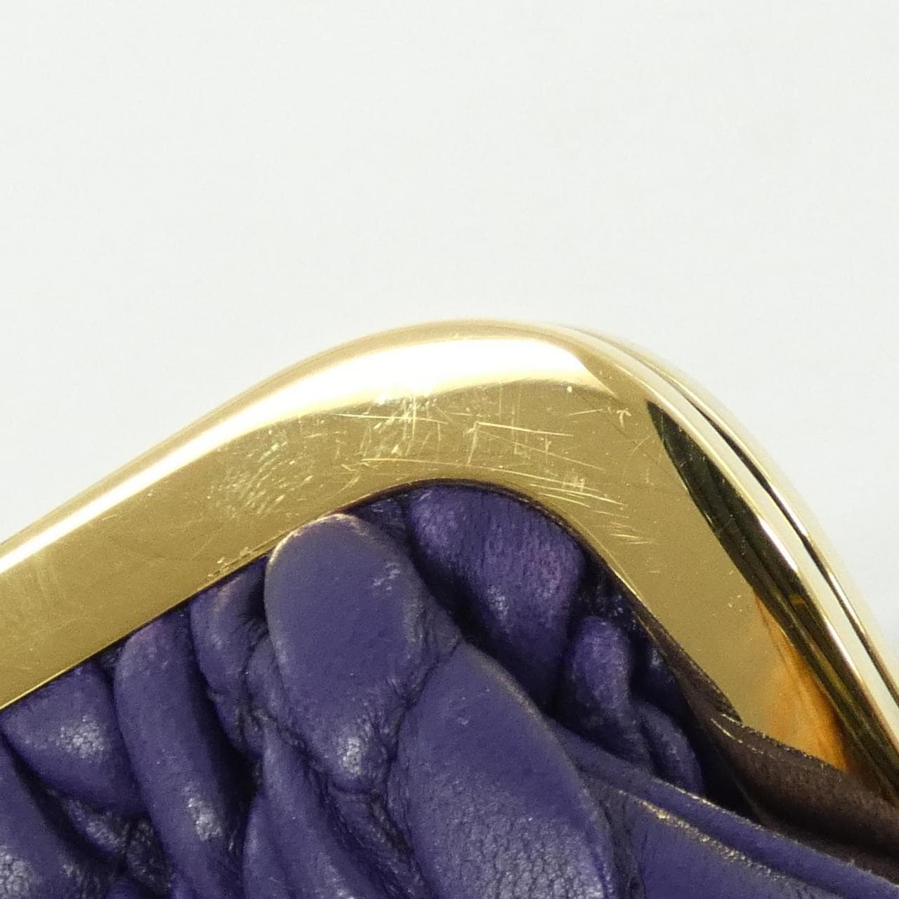 ミュウミュウ ポーチ