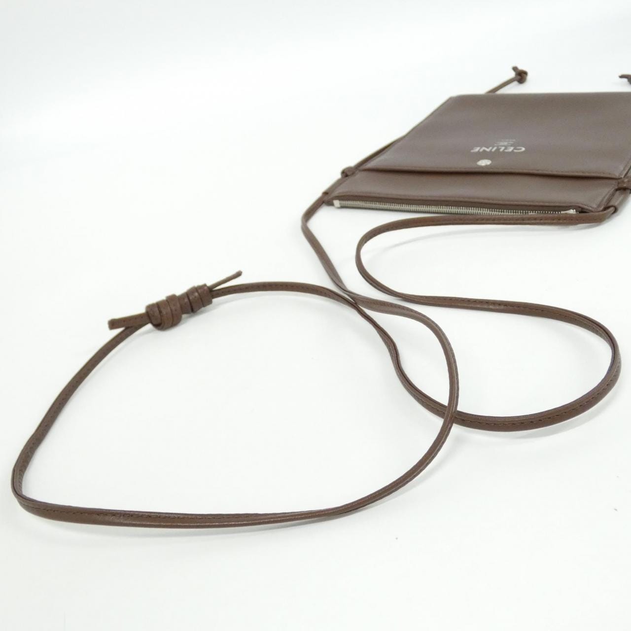 【新品】セリーヌ シャープ ポーチ L103B2K05 ショルダーバッグ