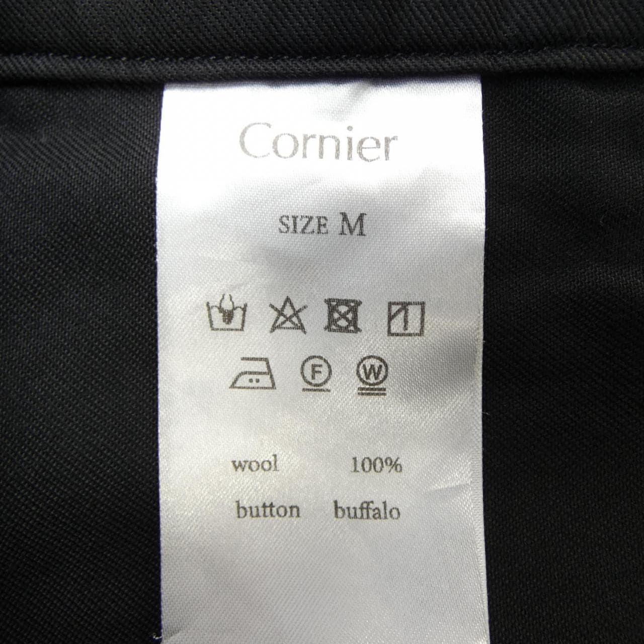 CORNIER ショートパンツ