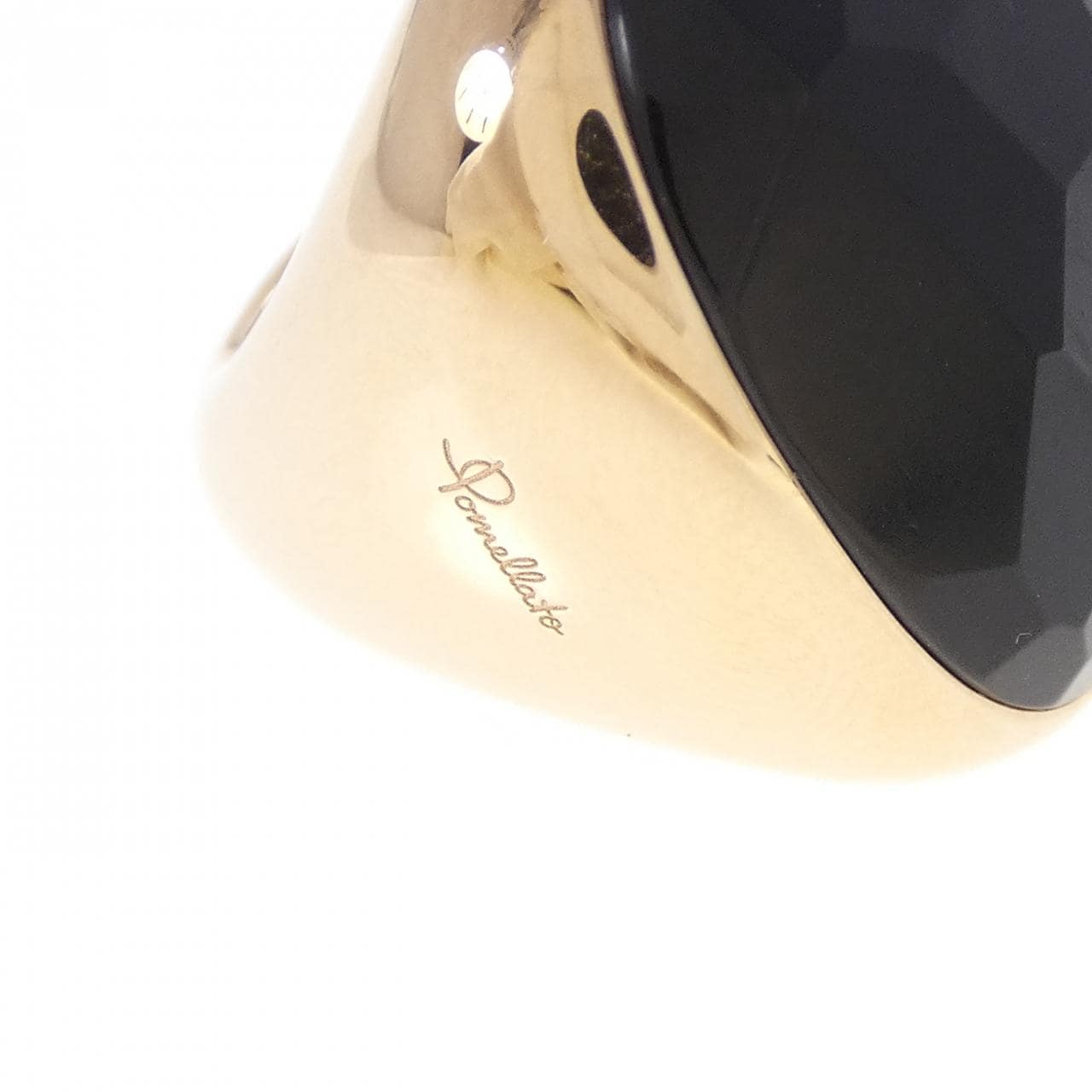 ポメラート ヴィクトリア リング