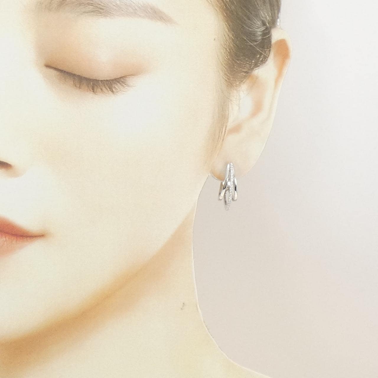 【新品】PT900 ダイヤモンド ピアス 0.24CT