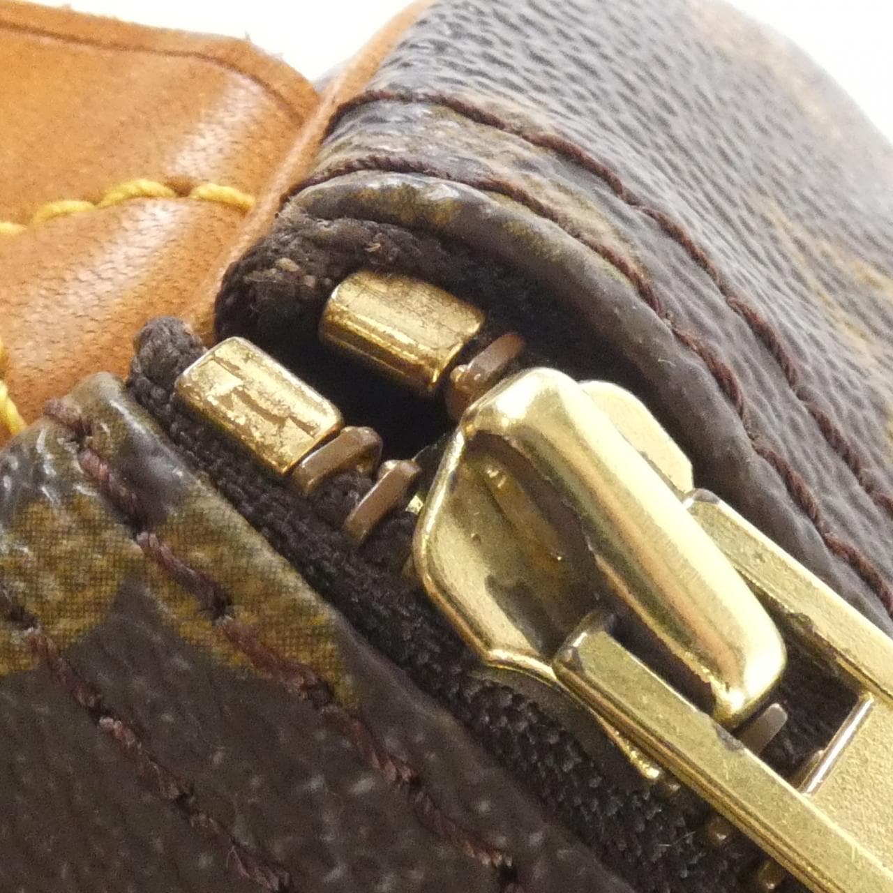 ルイヴィトン モノグラム スピーディ 30cm M41526 ボストンバッグ