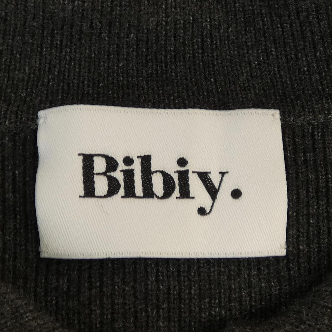 BIBIY ニット