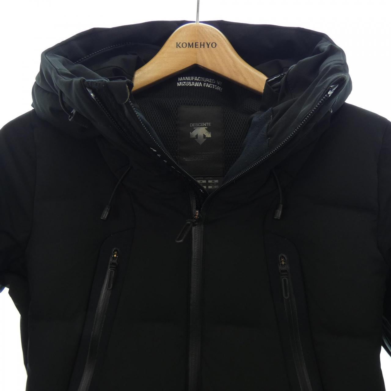 デサント DESCENTE ダウンジャケット
