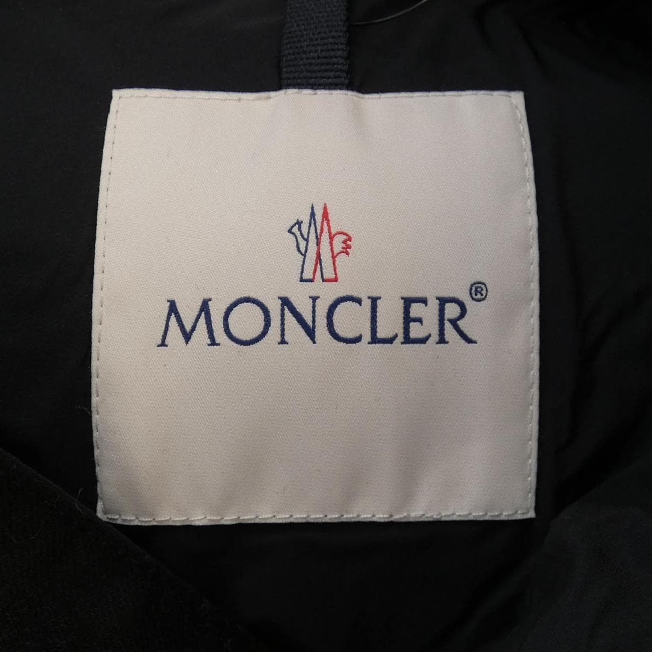 【新品】モンクレール MONCLER ダウンジャケット