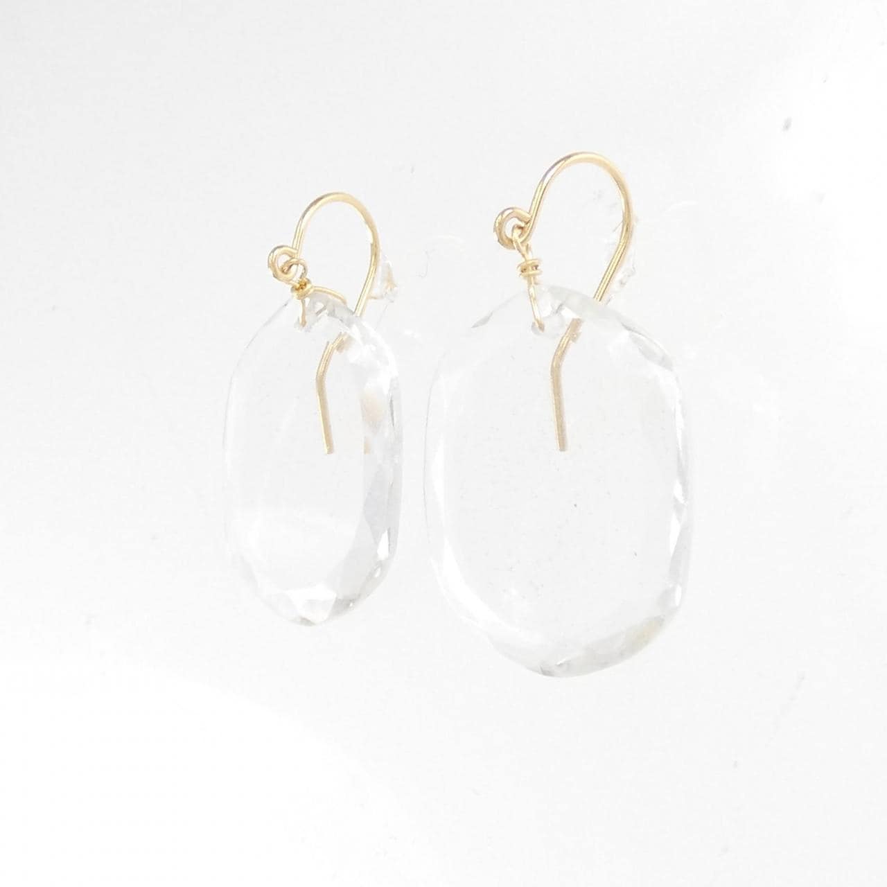 [BRAND NEW] K18YG Quartz earrings