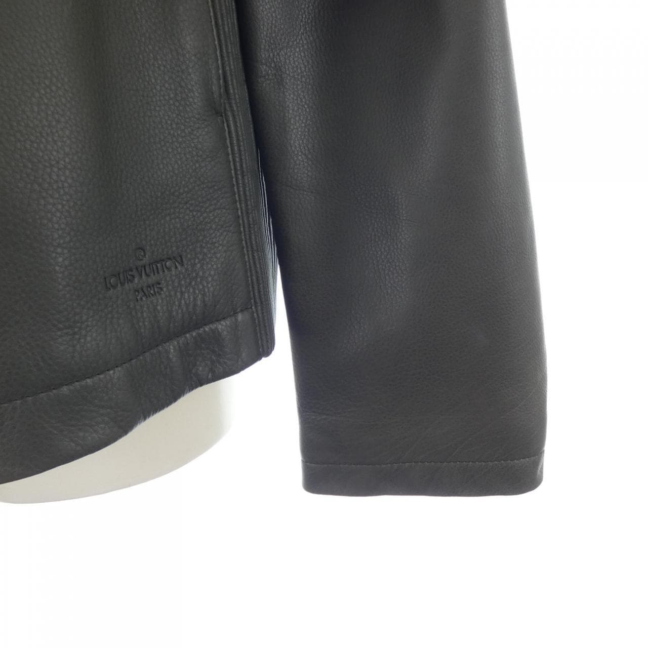 ルイヴィトン LOUIS VUITTON HAL52EKB4 レザージャケット