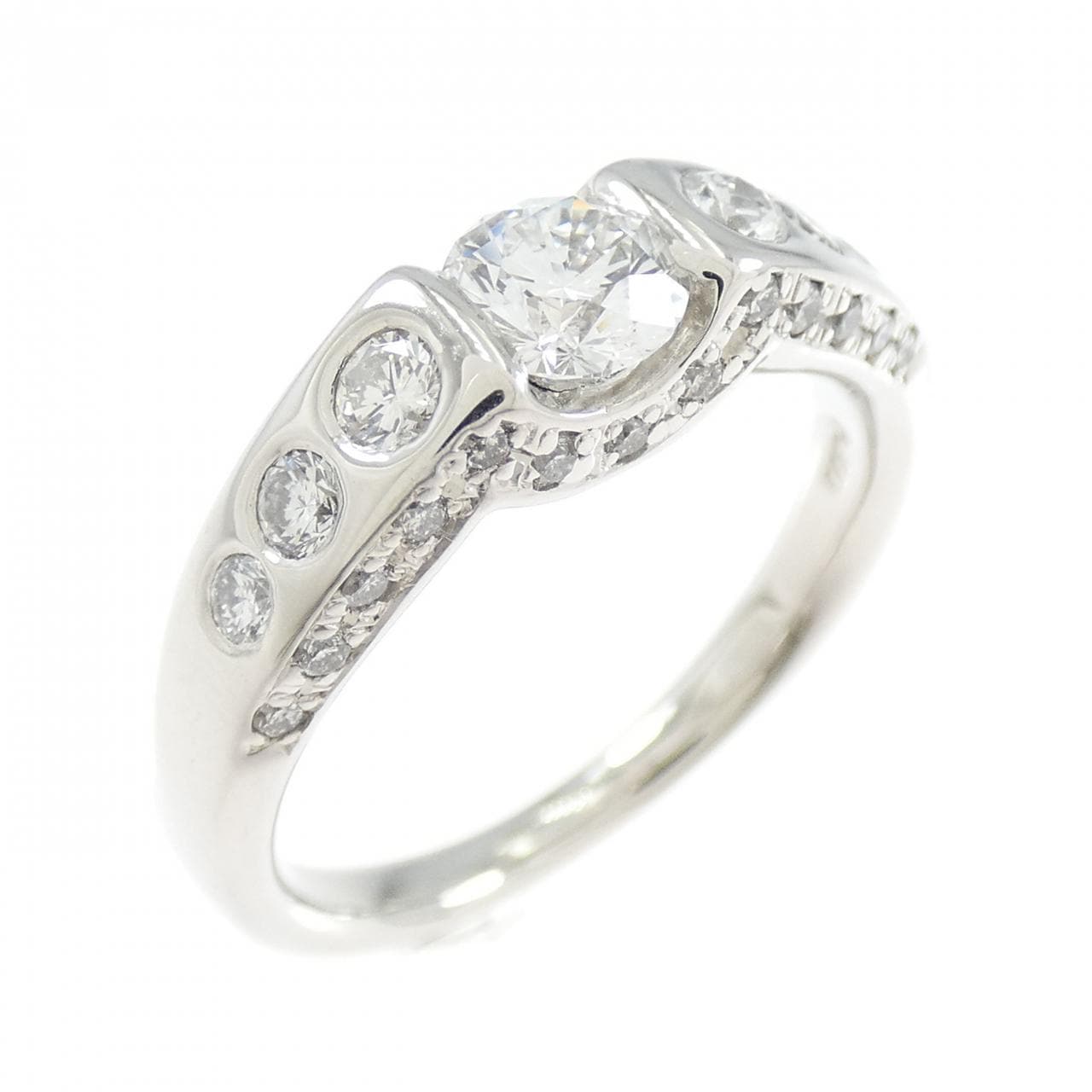 PT900 Diamond Ring 0.433CT