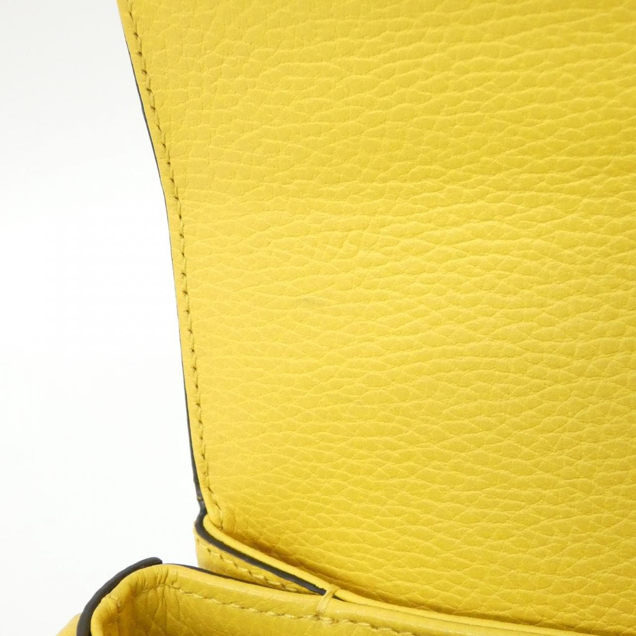 グッチ 607720 CAO0G ショルダーバッグ