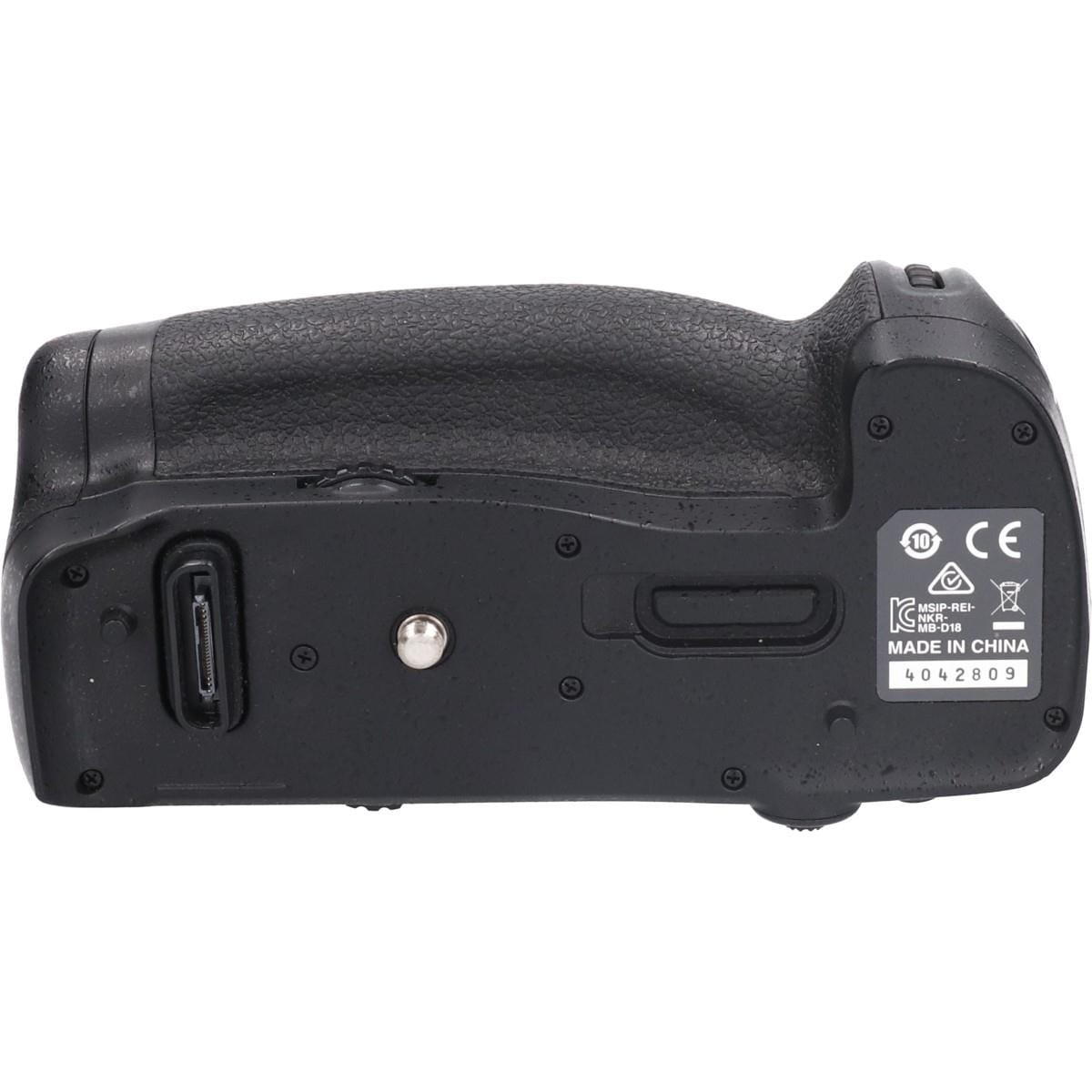 MB-D18 (D850)