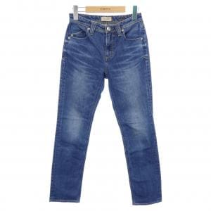 ヤヌーク YANUK ジーンズ