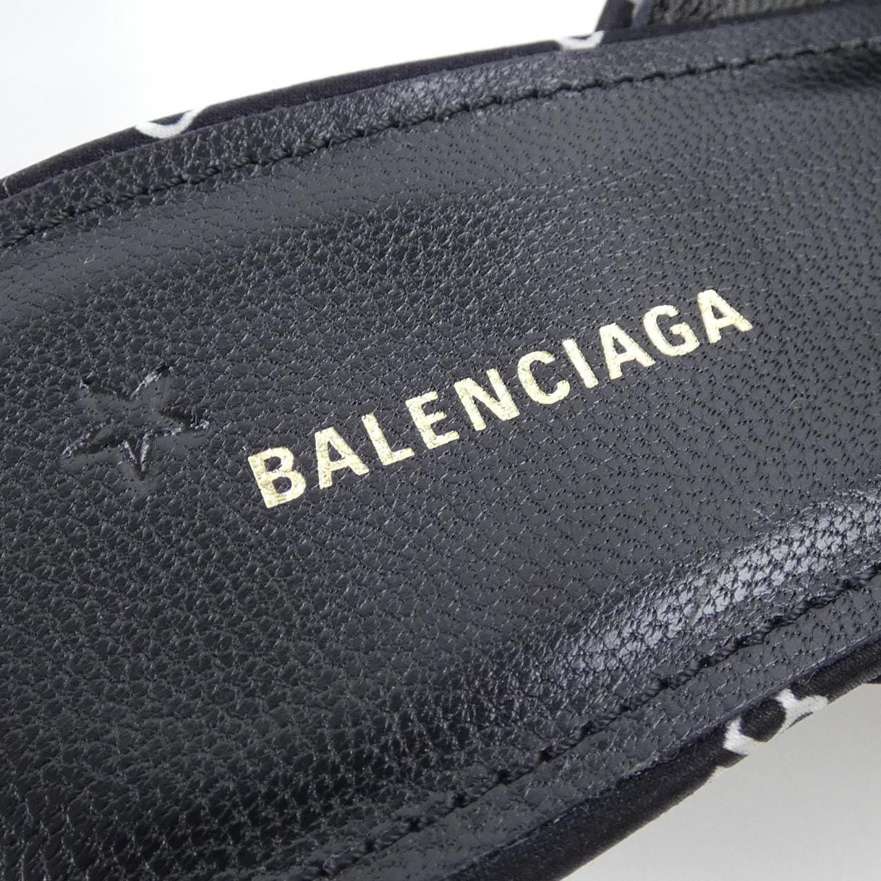 バレンシアガ BALENCIAGA 524714 サンダル