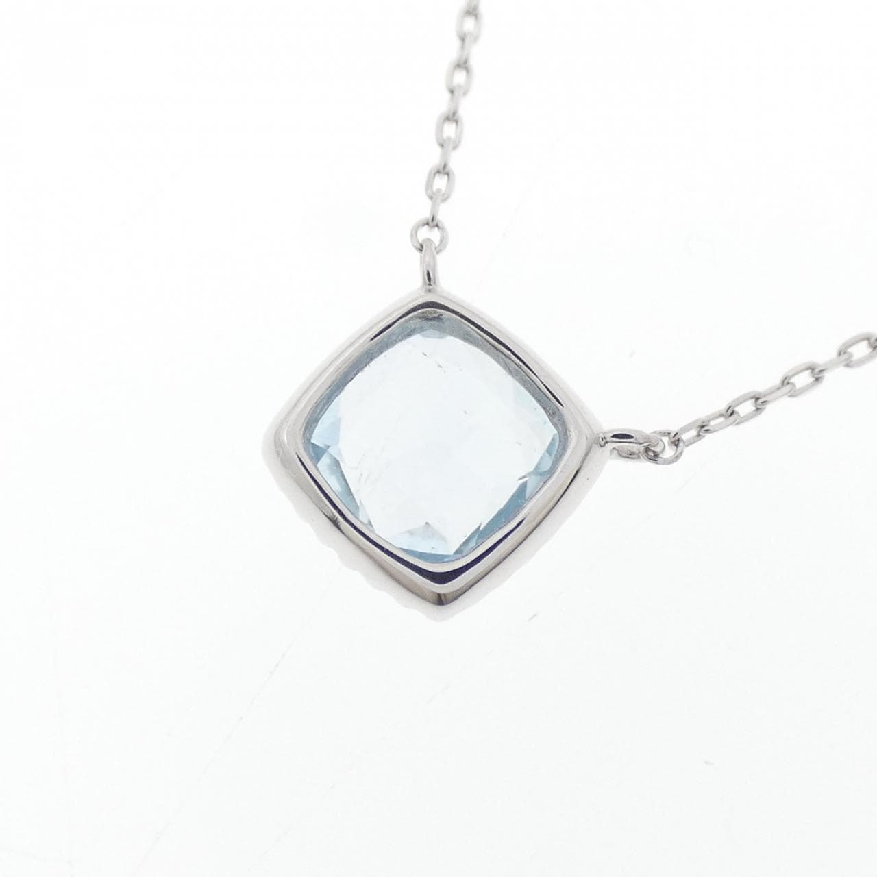 K10WG ブルートパーズ ネックレス