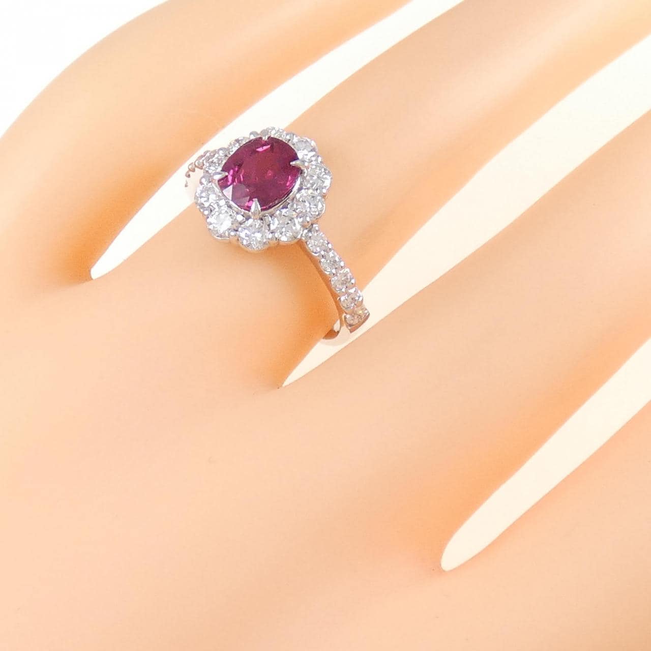 PT Ruby Ring 1.036CT