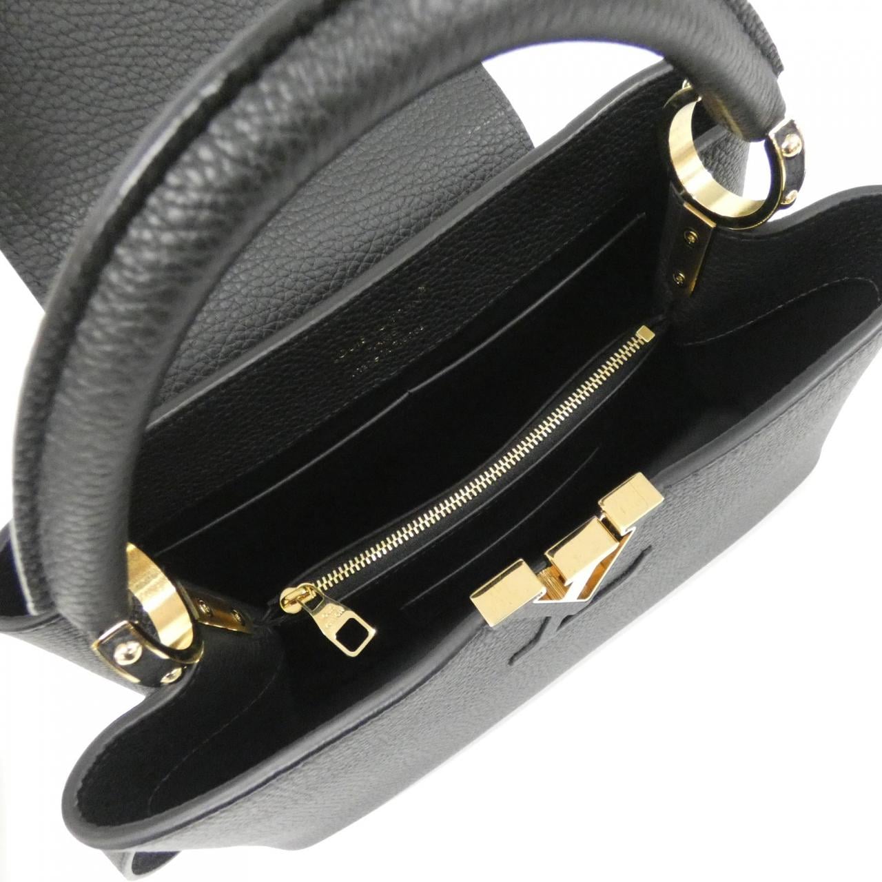 LOUIS VUITTON Capucines MM M24727 包