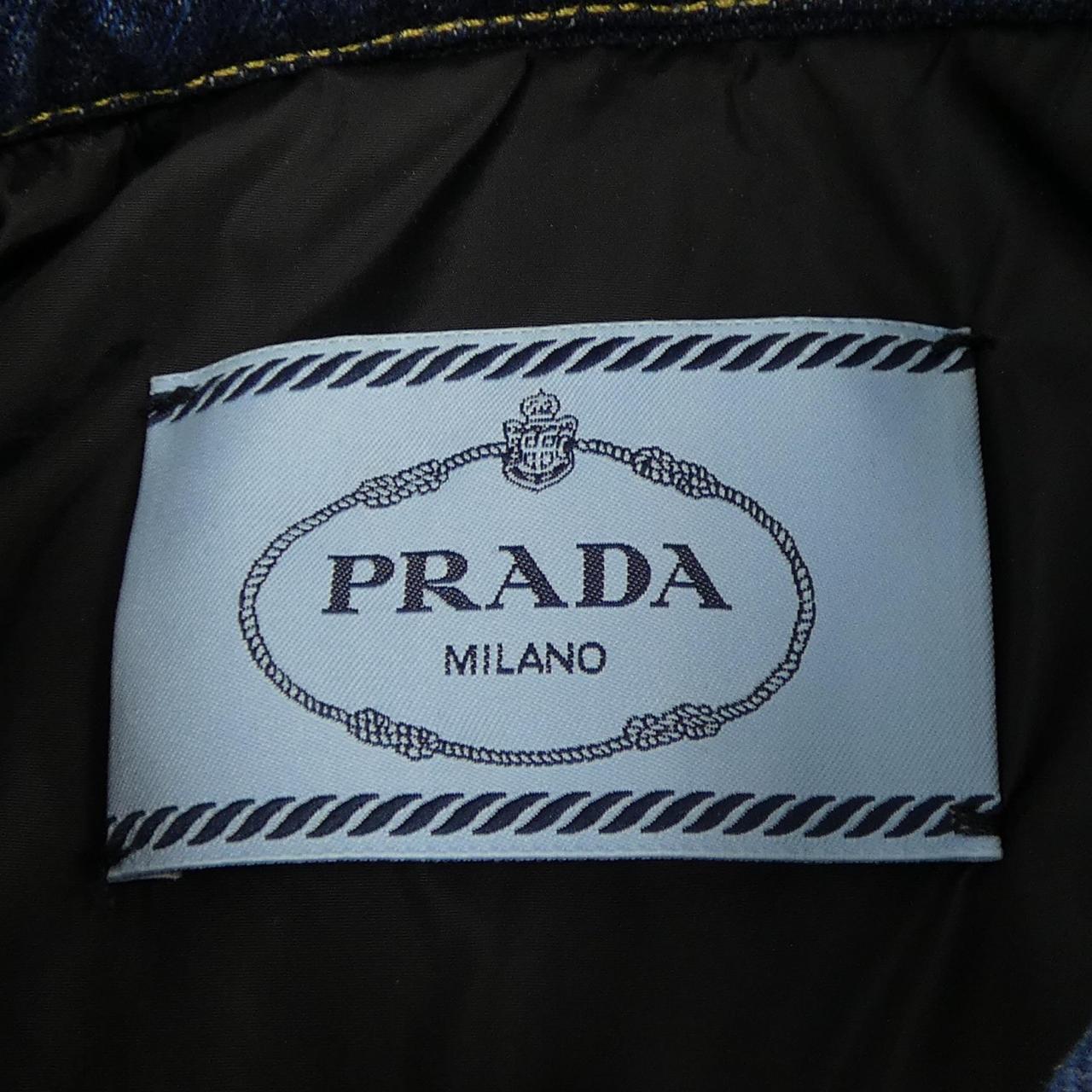 プラダ PRADA トライアングルロゴ GFC040 S212 10UJ コート