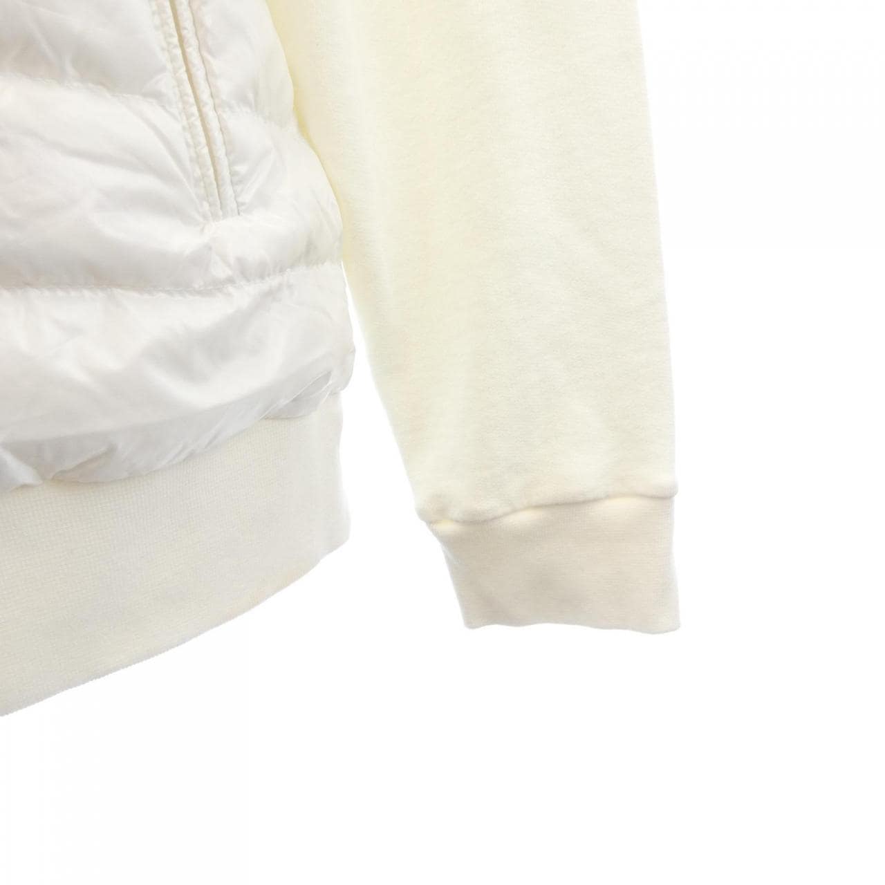 モンクレール MONCLER 10918G00009 ダウンジャケット