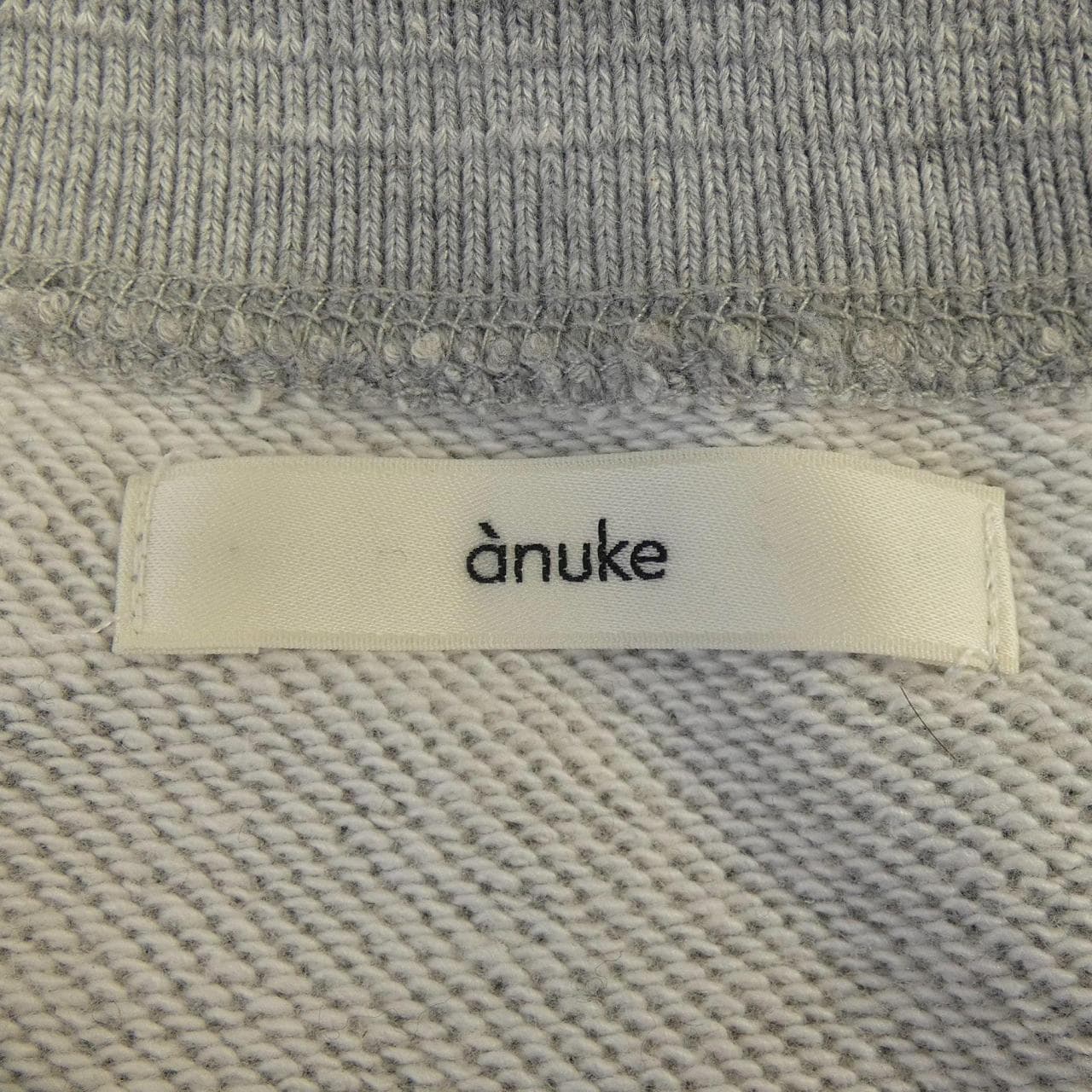 ANUKE スウェット