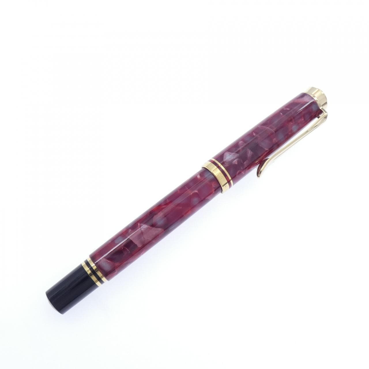 Pelikan Souverän M320 Ruby Red Fountain Pen