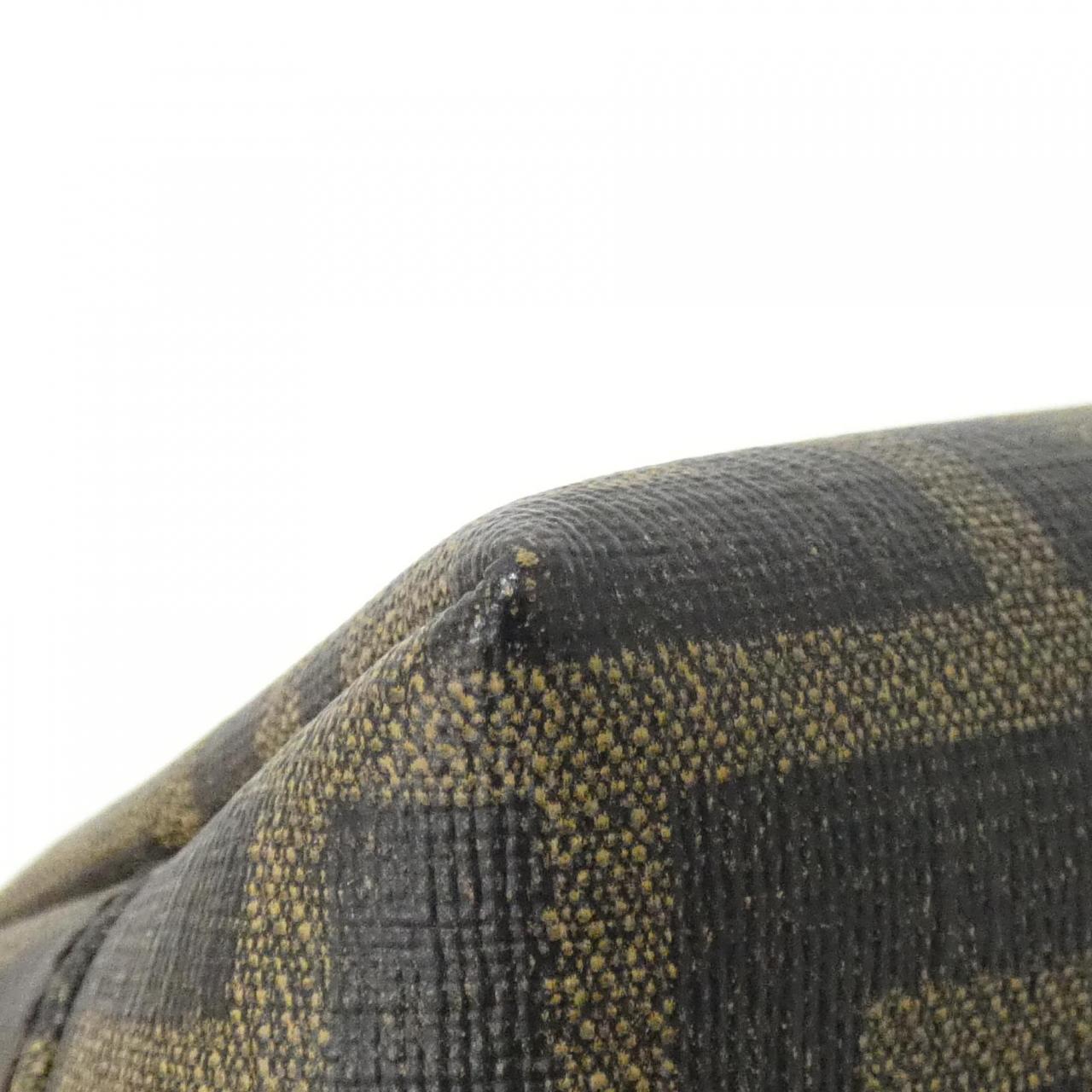 フェンディ 8N0101 GRP ポーチ