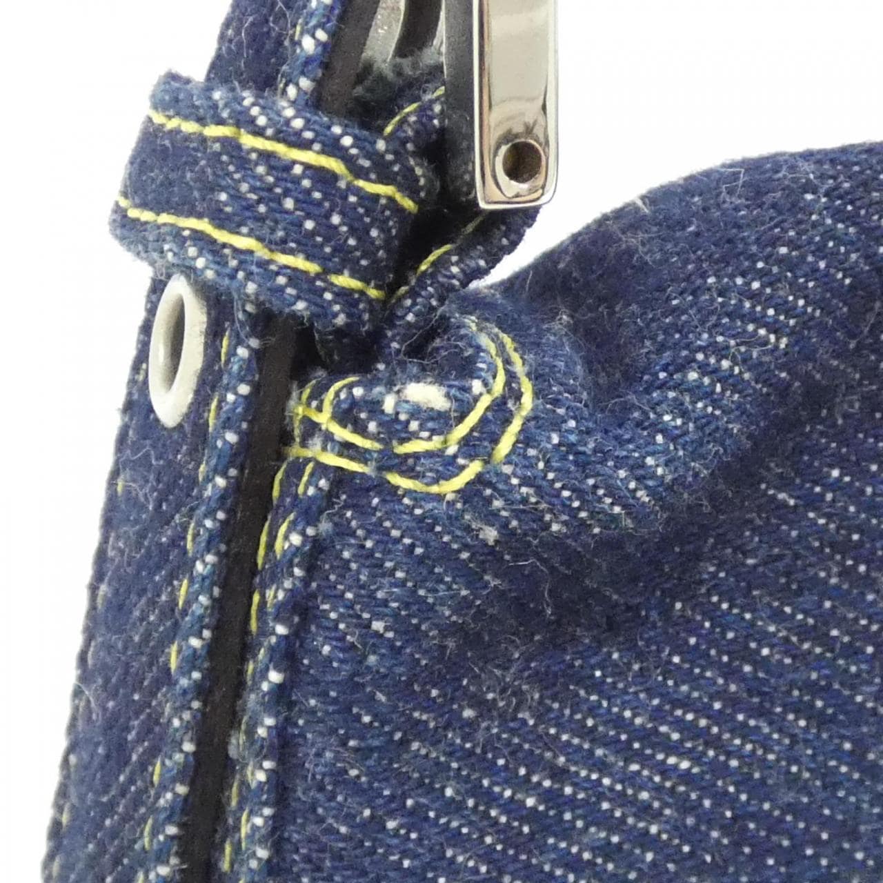 【ヴィンテージ】フェンディ バゲット 26424 ショルダーバッグ