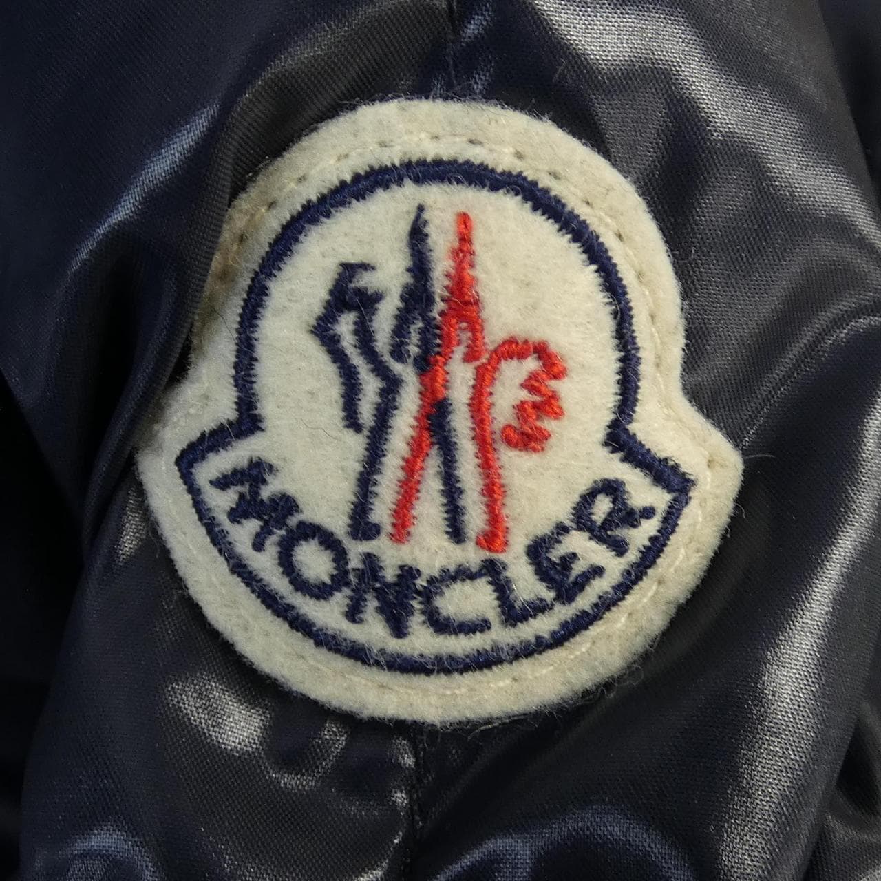モンクレール MONCLER ALBIZIA ダウンコート
