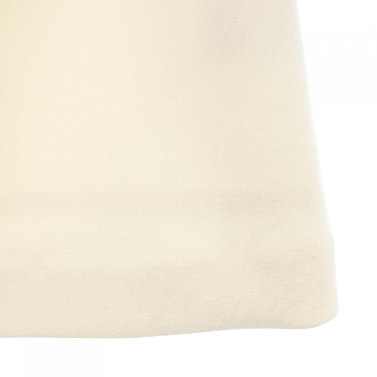 Bibiy B40-SK031WHS スカート