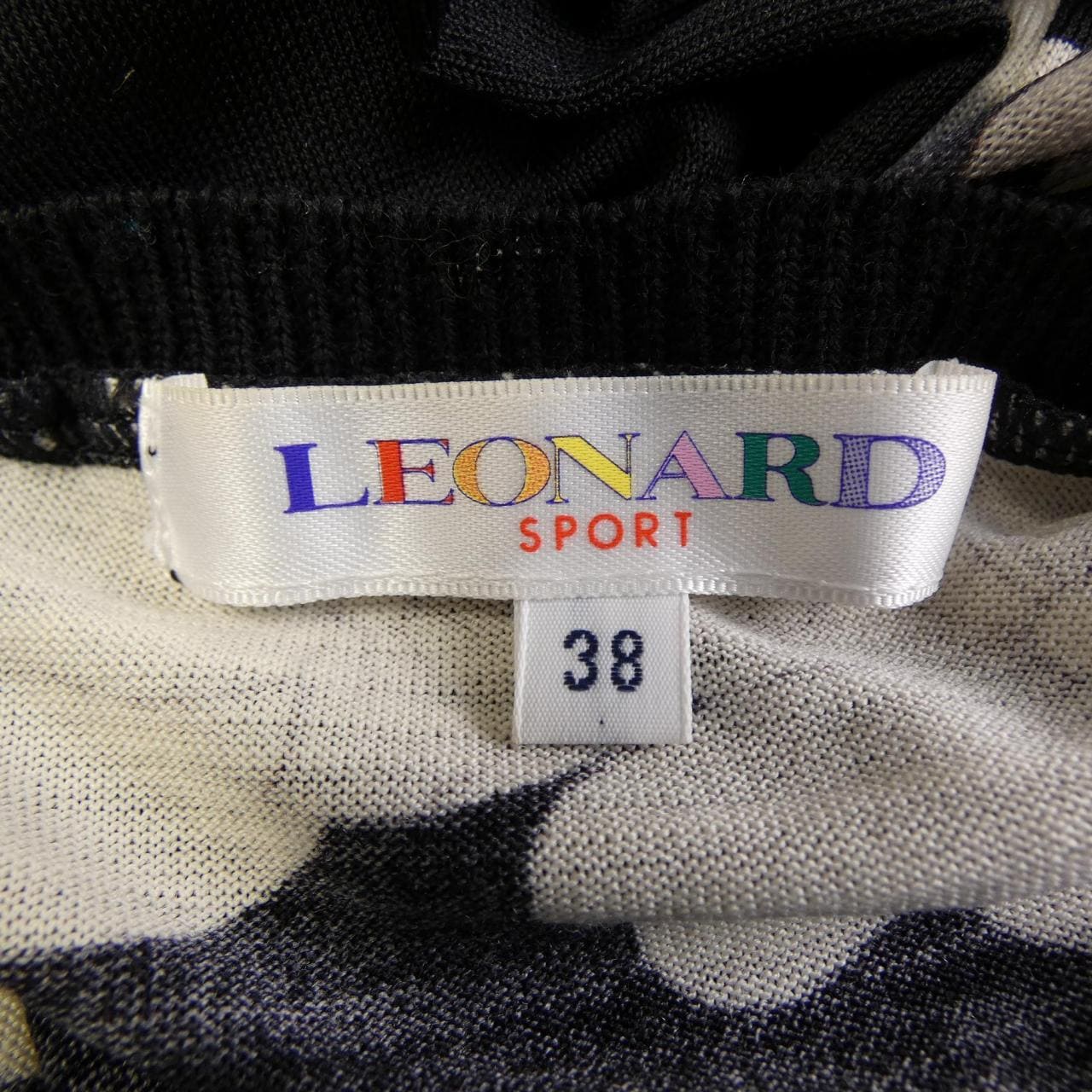 レオナールスポーツ LEONARD SPORT トップス