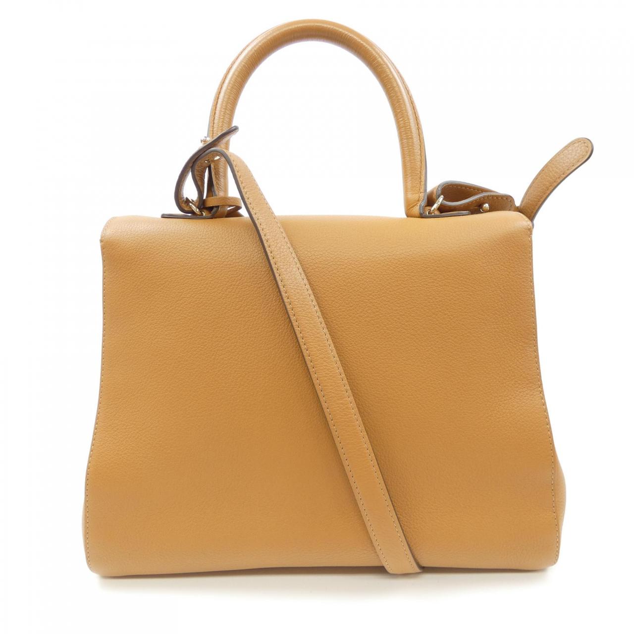 德爾沃DELVAUX