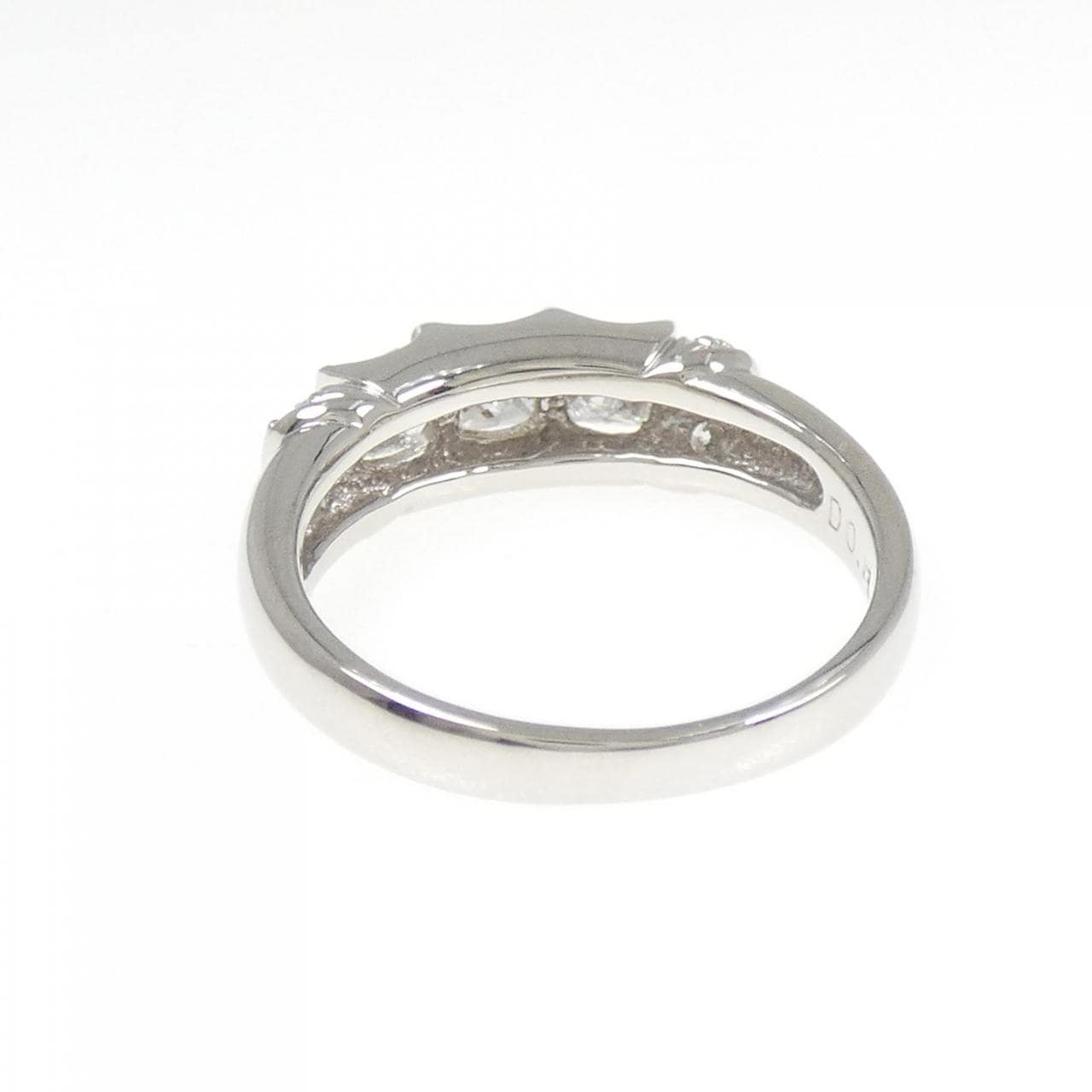 PT900 ダイヤモンド リング 0.92CT