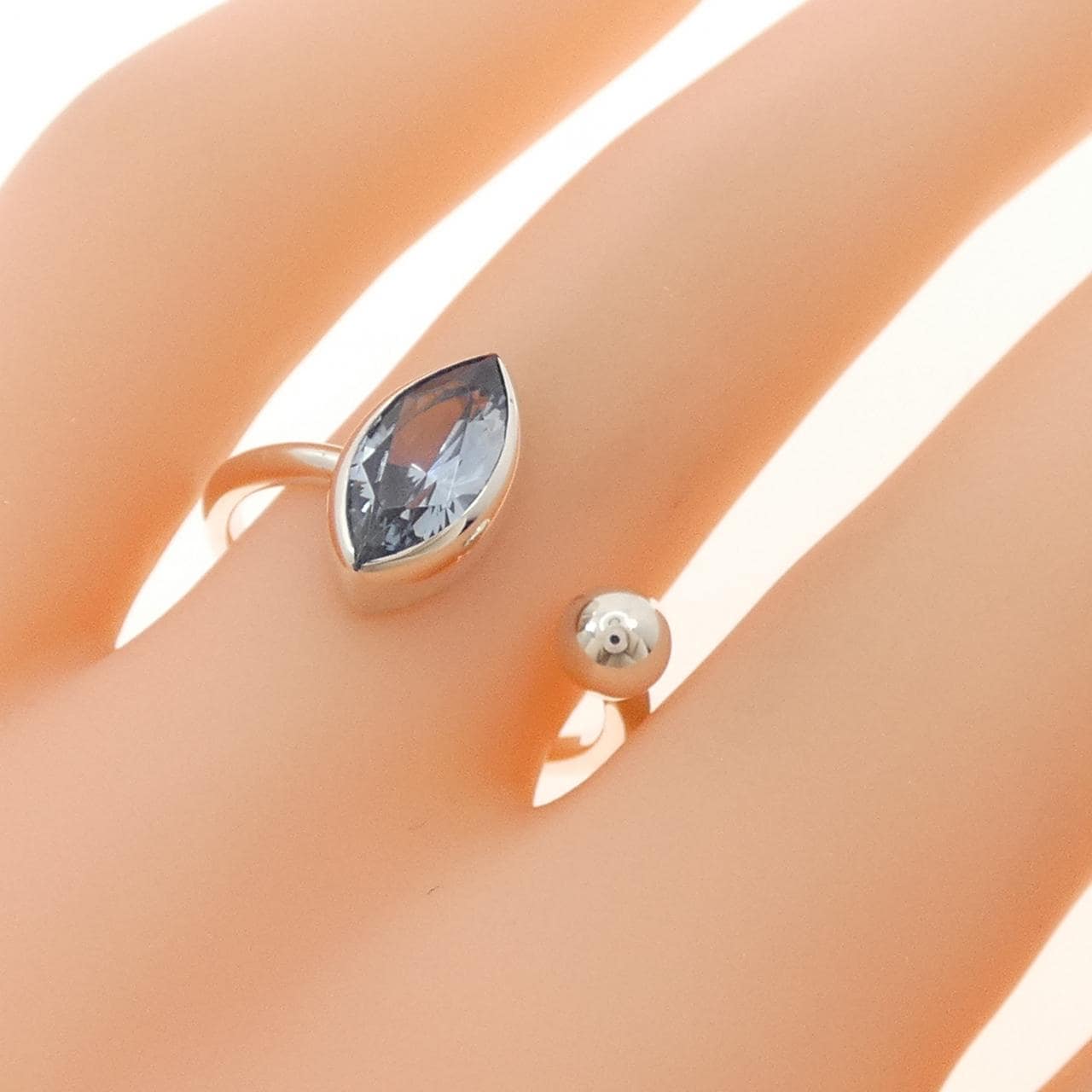 ジュエッテ 合成スピネル リング