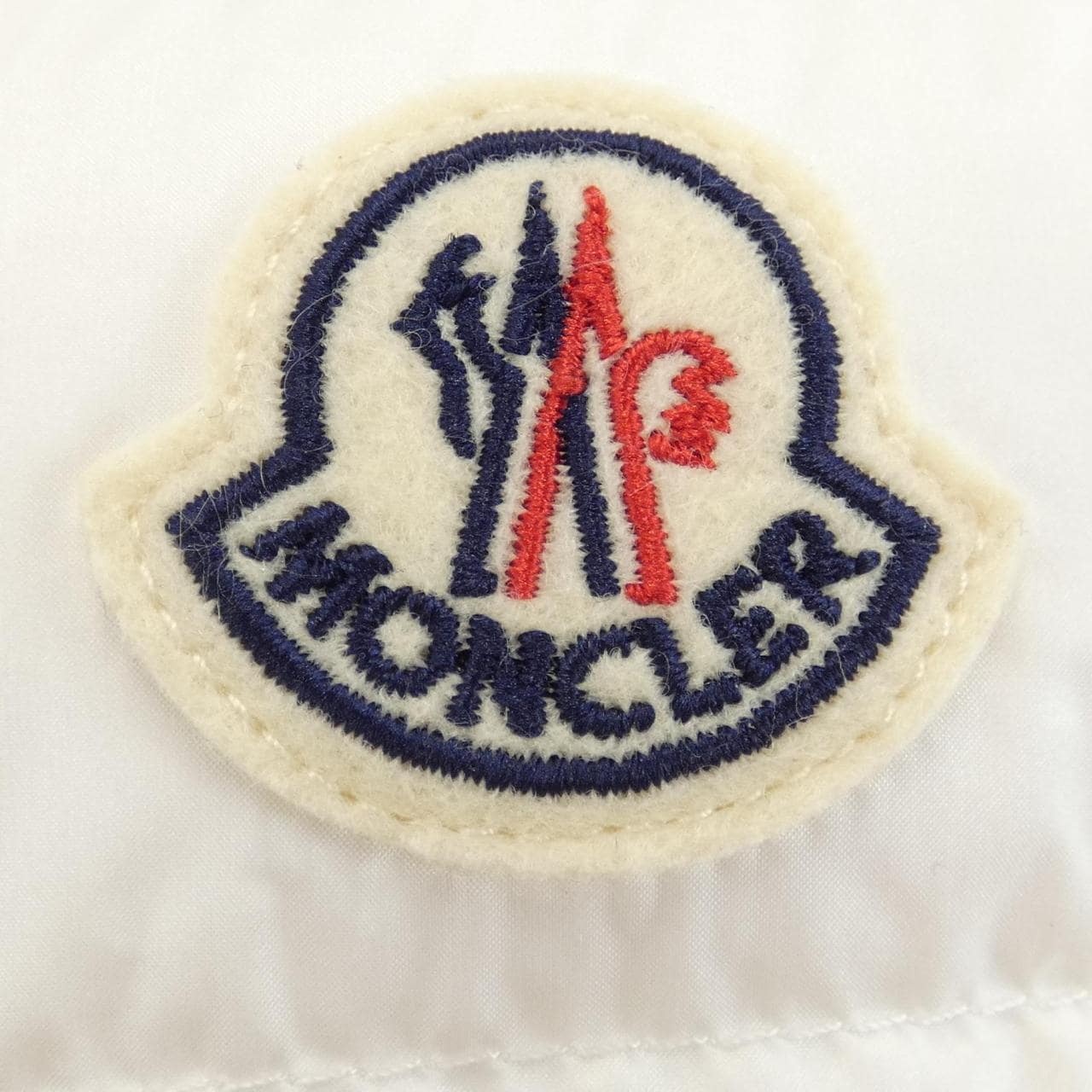 【新品】モンクレール MONCLER ダウンベスト