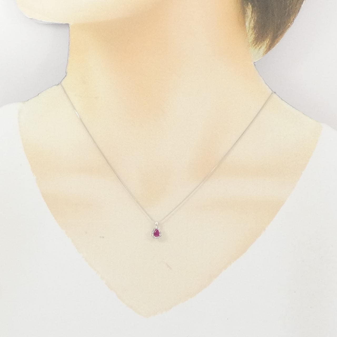 K18WG ルビー ネックレス 0.14CT