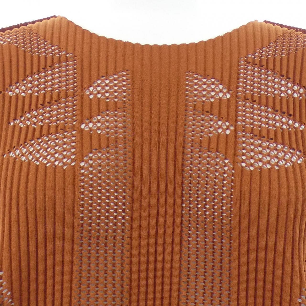 MIYSEY MIYAKE MI14KJ403上衣