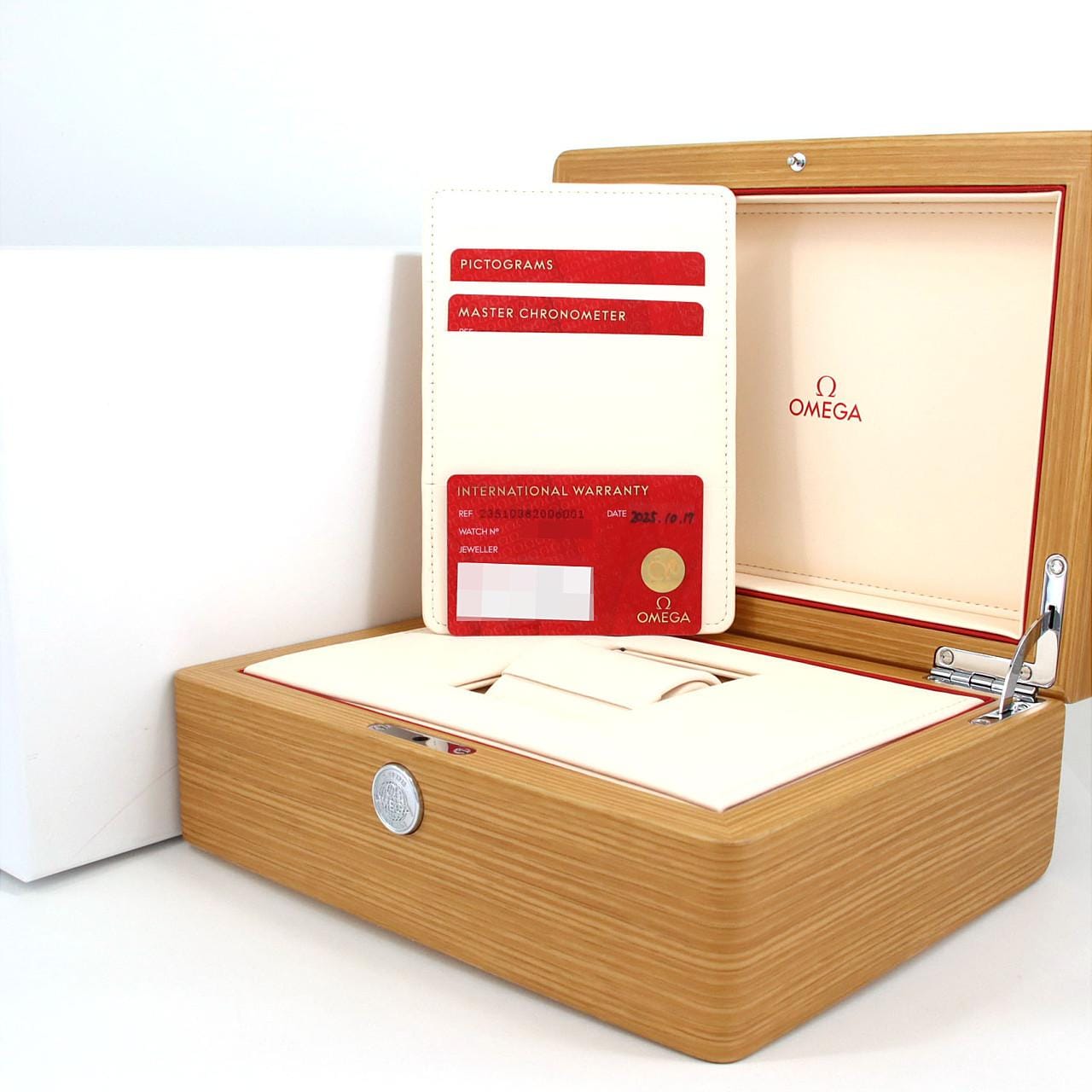 オメガ レイルマスター 235.10.38.20.06.001 SS 自動巻