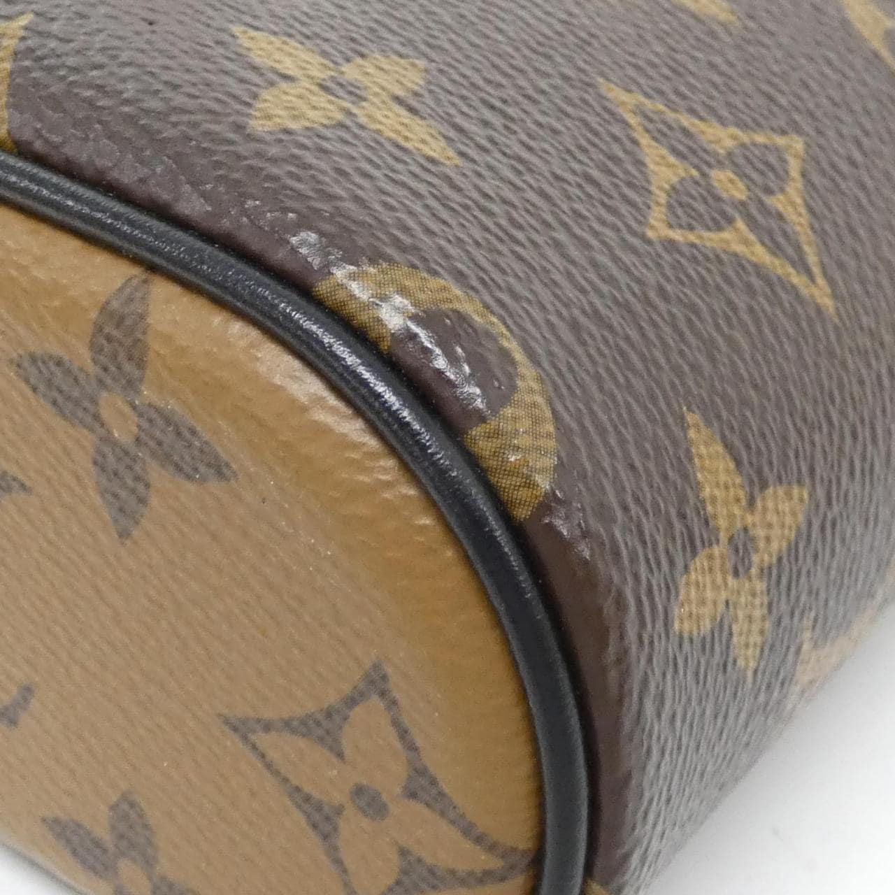 ルイヴィトン モノグラム リバース ヴァニティ チェーン ポーチ M47125 ショルダーバッグ