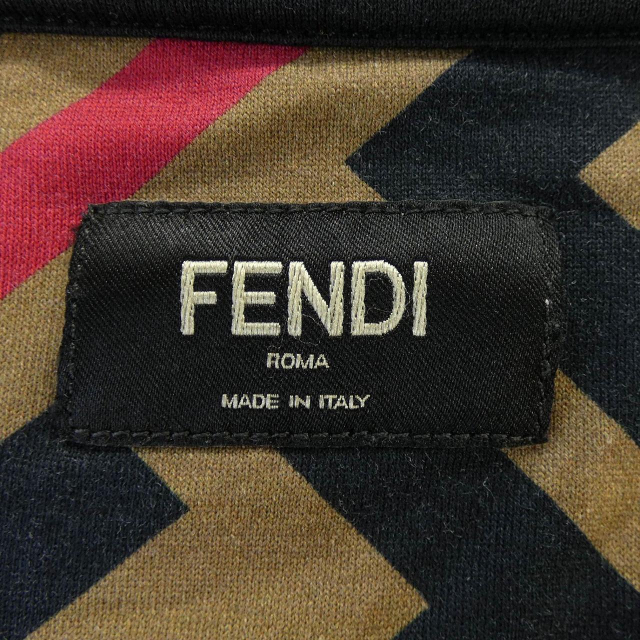 フェンディ FENDI FFモチーフ FY0894 A7A8 Tシャツ
