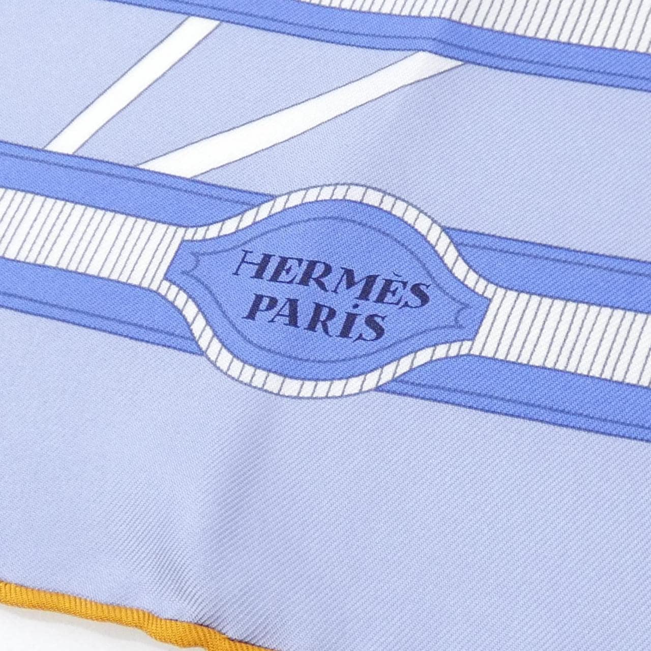 HERMES LES NOUVEAUX AMOUREUX DE PARIS Carre 90 厘米围巾